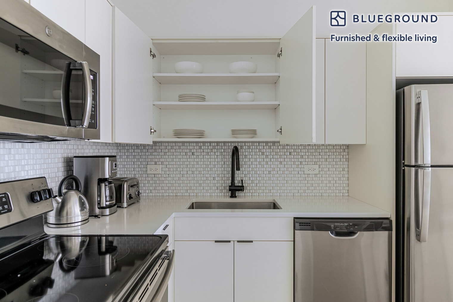 Building Photo - 21 E Chestnut St