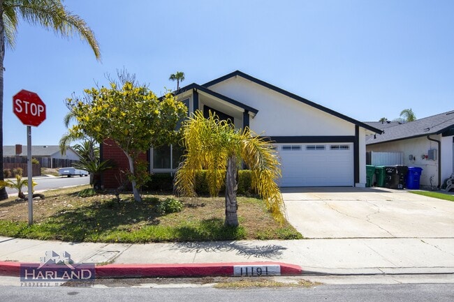 Primary Photo - 11191 Zapata Ave