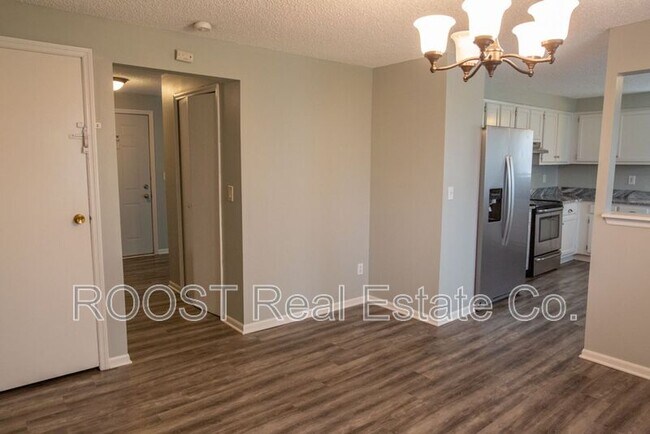 Building Photo - 942 Timothy Dr