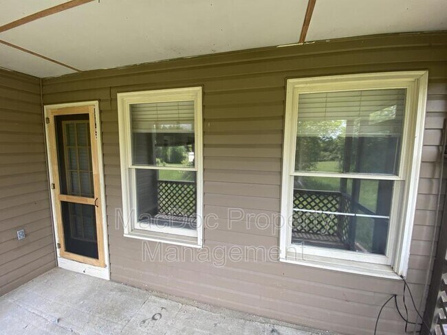 Building Photo - 10518 Bent Tree Drive