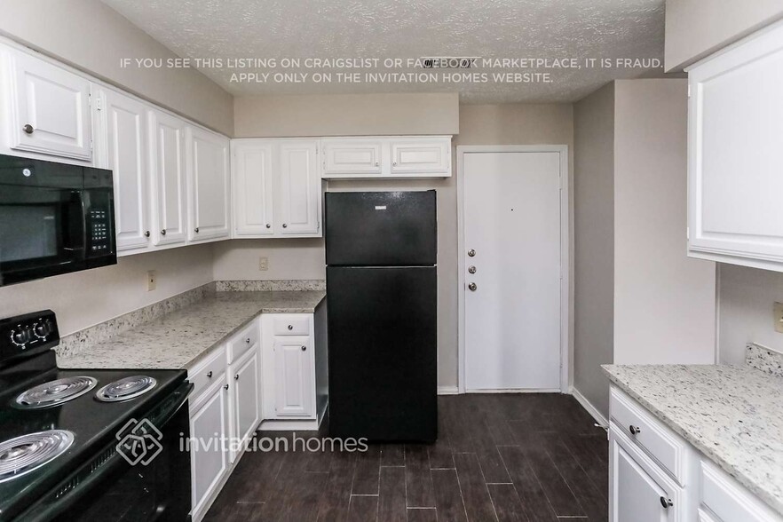 Building Photo - 722 Marigold Dr