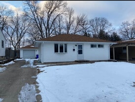 Building Photo - 93 Isabella Dr