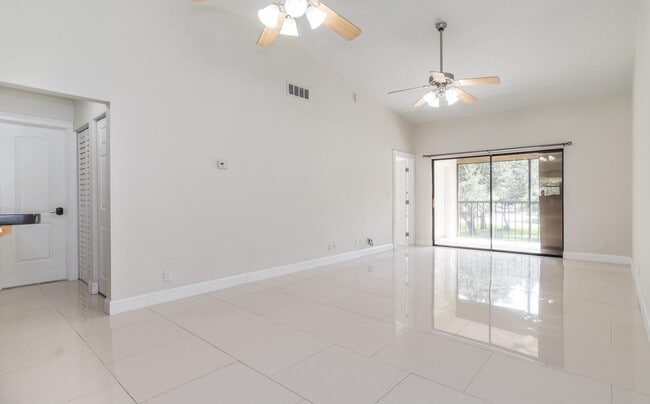Building Photo - 3129 Millwood Terrace