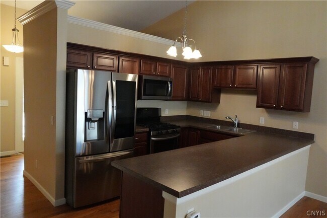 Building Photo - 5086 Minuteman Ln
