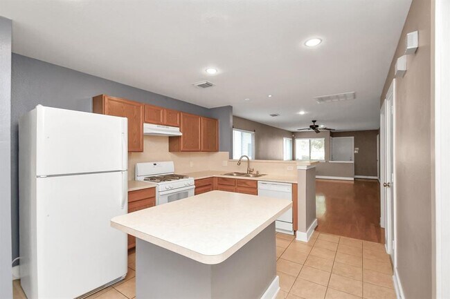 Building Photo - 5806 Sonoma Ridge