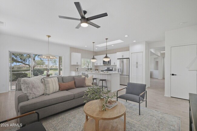 Building Photo - 22408 N Las Vegas Dr