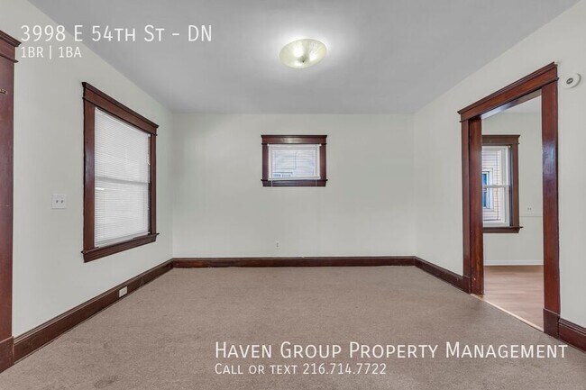 Building Photo - 3998 E 54th St