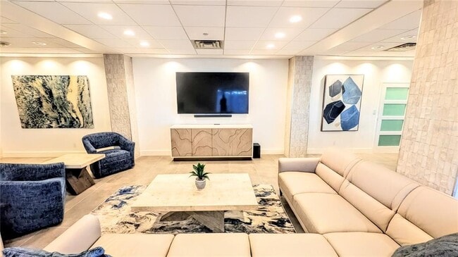 Building Photo - 4822 Ocean Blvd