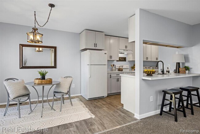 Building Photo - 2917 Rockford