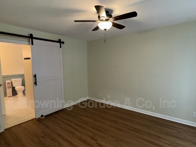 Building Photo - 4256 Chesney Glen Dr