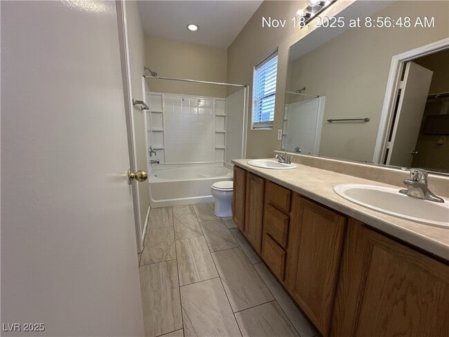 Building Photo - 2836 E Tilten Kilt Ave