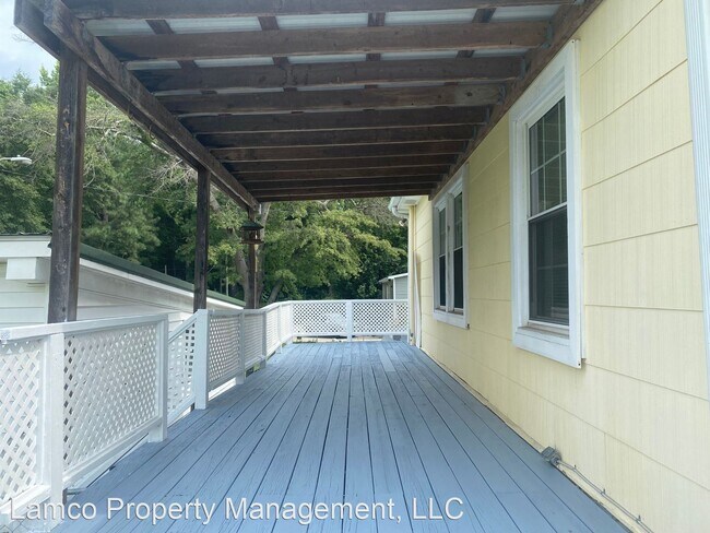 Building Photo - 3 br, 2 bath House - 1006 Bragg Street