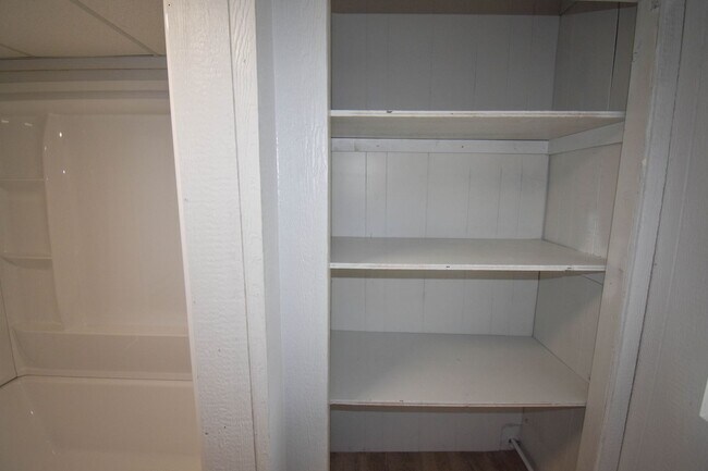 Building Photo - RSTOL3