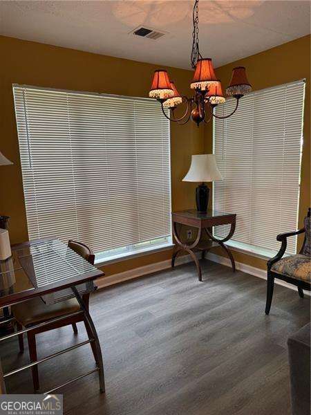 Building Photo - 2578 Shadowbrook Dr