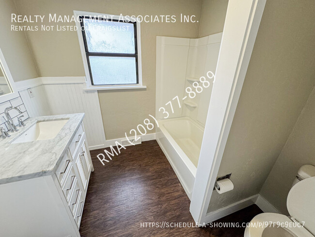 Building Photo - 3 Bed Rental in Central Meridian