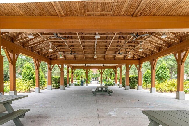 Building Photo - 212 Ficus St