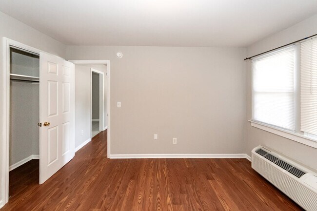 Building Photo - 2107 Rondo St