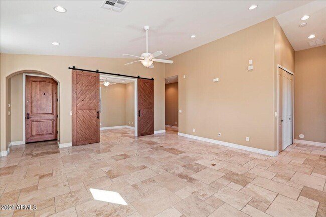 Building Photo - 4016 E Crimson Terrace