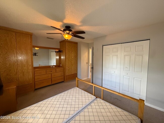 Building Photo - 181 Deauville Ave SE