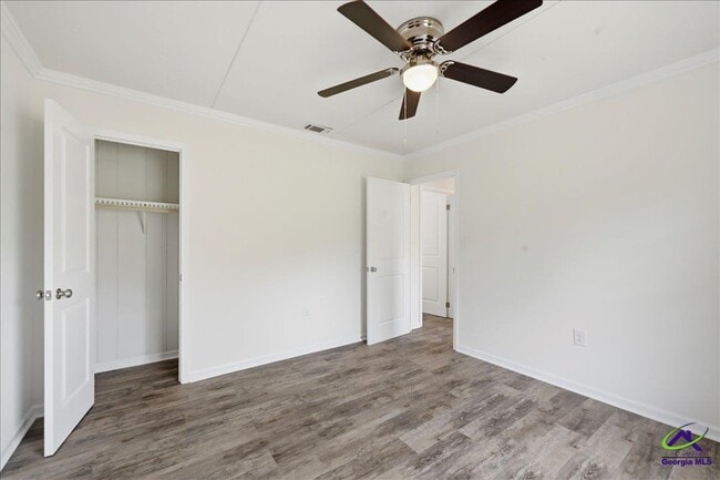 Building Photo - 526 Ochlahatchee Dr