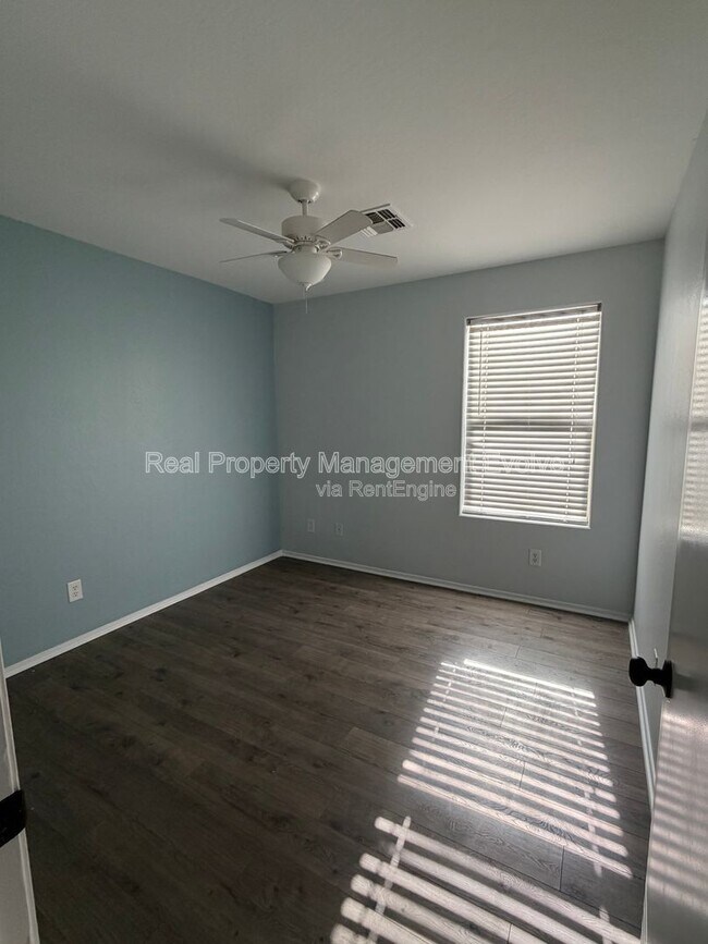 Building Photo - 25067 W Dove Trail