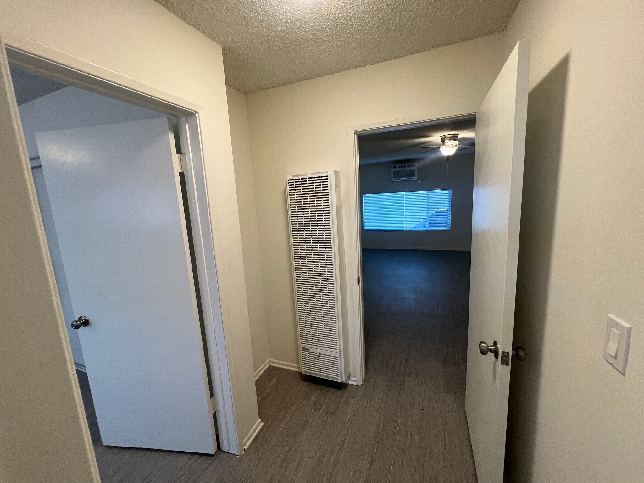 Building Photo - 5942 Malabar St