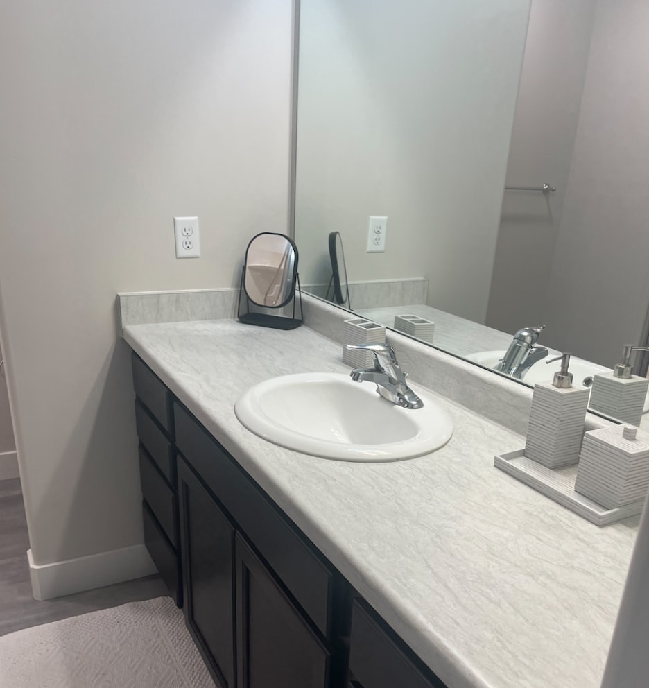 Building Photo - 4012 W Hardman Way