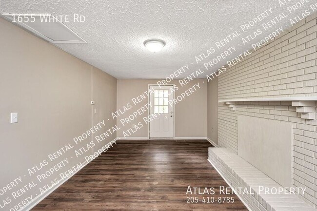 Building Photo - 1655 White Rd