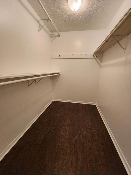 Building Photo - 30492 Park Ridge Dr