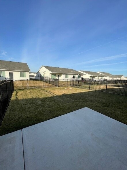 Building Photo - 12757 W Wheatland St
