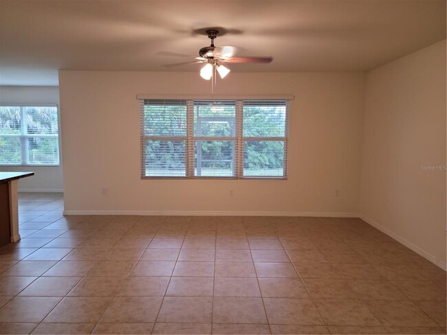 Building Photo - 10476 Harlingen St