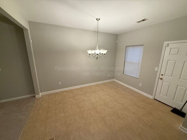 Building Photo - 2396 Camden Oak Way