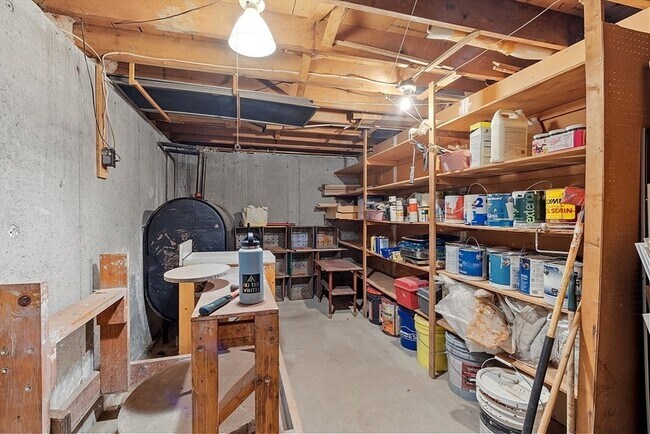 Building Photo - 21 Eldridge Rd