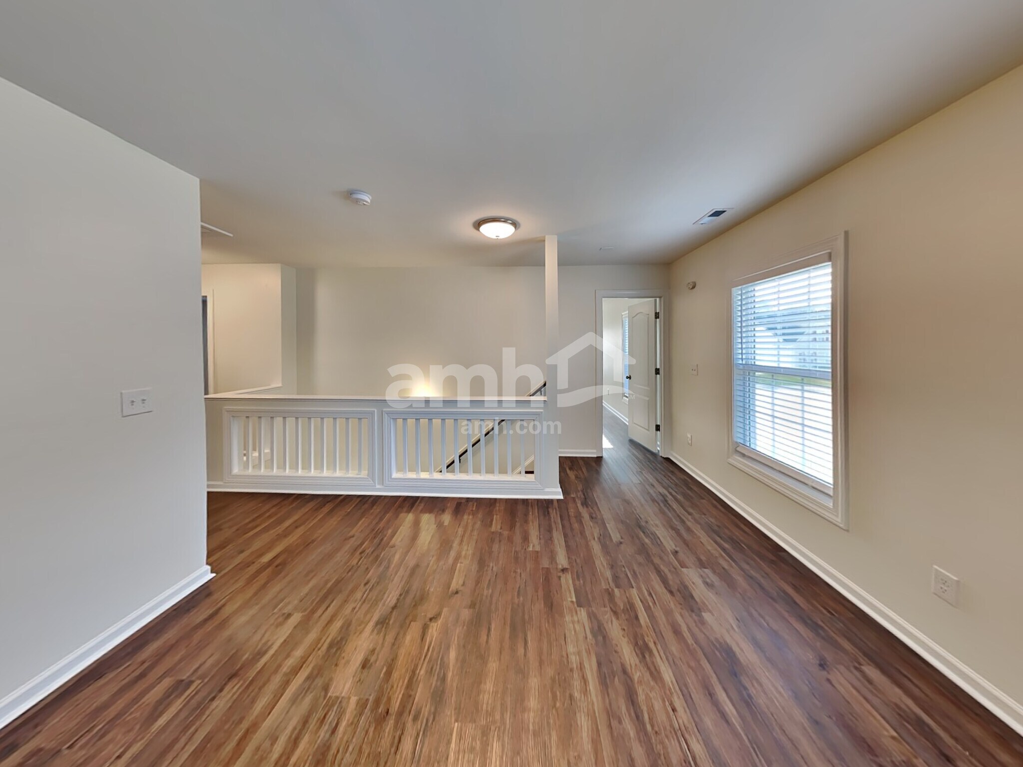 Building Photo - 6821 Missionary Ridge Dr