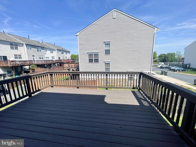 Building Photo - 43670 St Helena Terrace