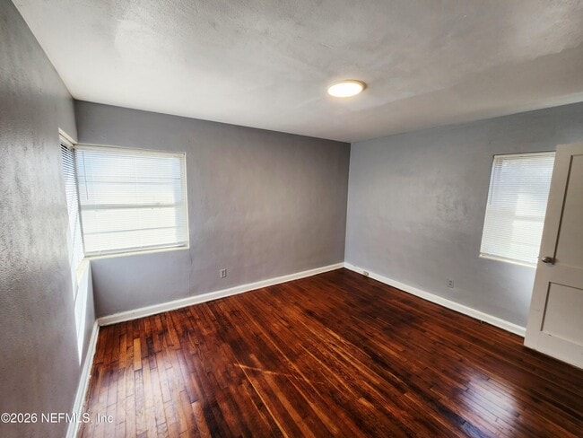 Building Photo - 2358 Broward Rd