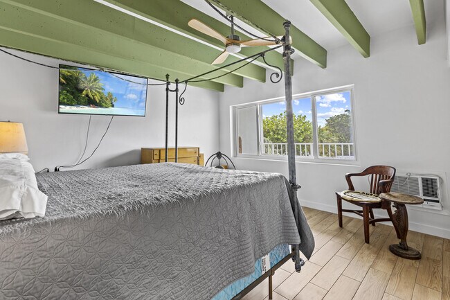 Building Photo - 3500 S Ocean Blvd