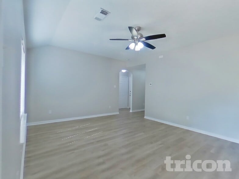 Building Photo - 224 Kellyn Ct