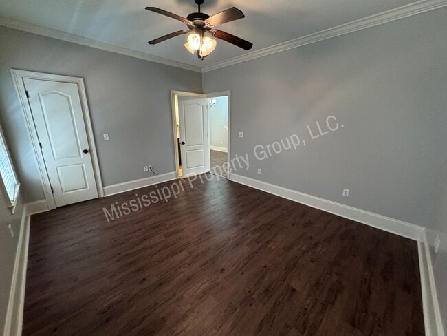 Building Photo - 3BR/3BA For Rent