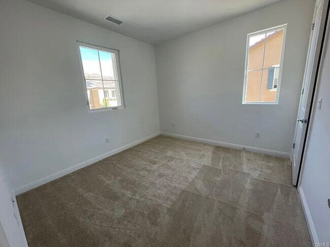 Building Photo - 20814 Bur Oak Cir