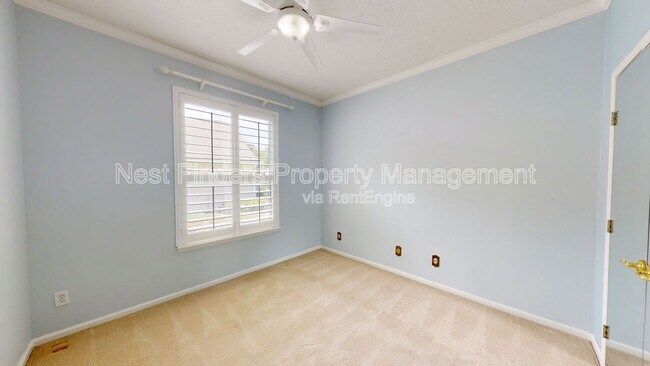 Building Photo - 9035 Hampton Landing Dr E