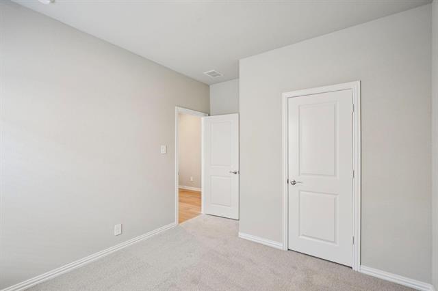 Building Photo - 115 Whitlow Dr
