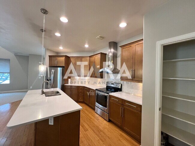 Building Photo - 11458 Harvest Crest Way