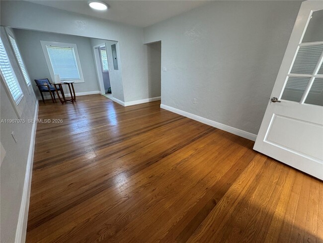 Building Photo - 51 Montilla Ave