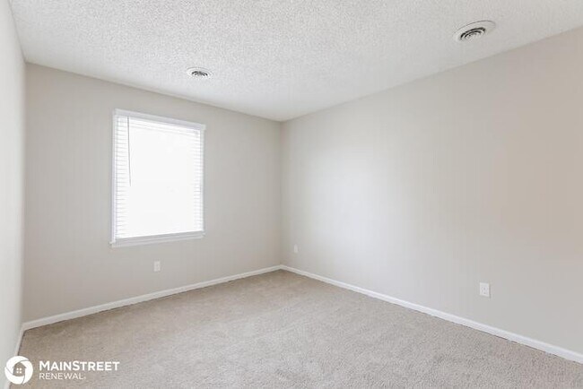 Building Photo - 1105 NE RIDGEVIEW DR, LEES SUMMIT, MO 64086