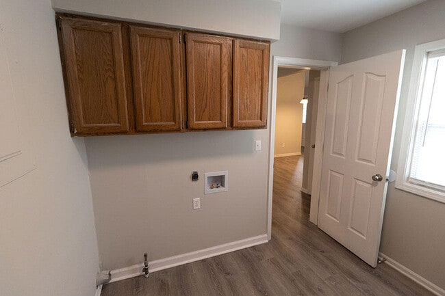 Building Photo - 4836 Meadow Lark Ln