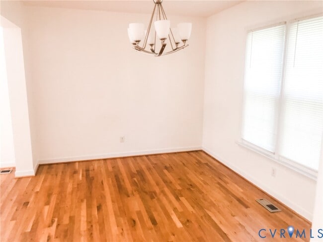 Building Photo - 2820 Chapelwood Ln