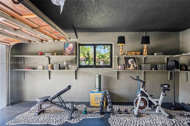 Building Photo - 9600 SW 147th St