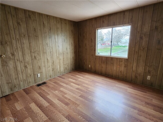 Building Photo - 1111 Hardy Ln