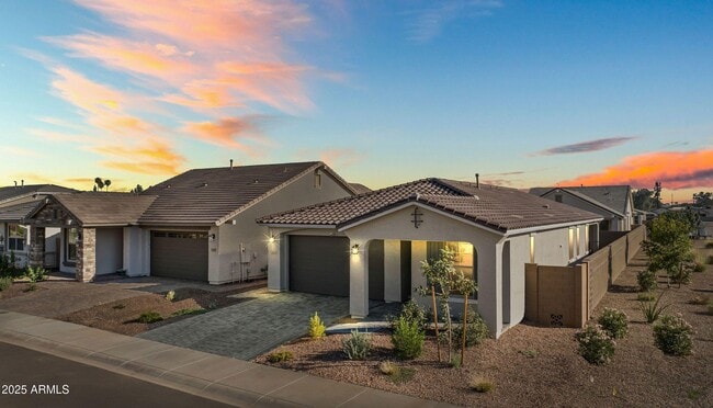 Building Photo - 5419 W Las Palmaritas Dr